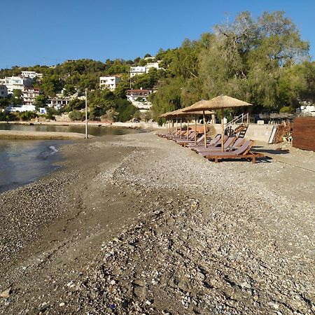 Thalassa Panayía Buitenkant foto